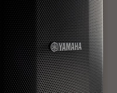 VKE 系列 lt;font color=#ff0000gt;新產(chǎn)品lt;/fongt; lt;font color=#000000gt;.lt;/fongt;插圖6 Yamaha VKE Series: Enclosures that combine durability and beauty